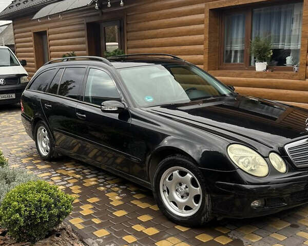 Мерседес Е-Класс, объемом двигателя 0 л и пробегом 250 тыс. км за 7200 $, фото 1 на Automoto.ua
