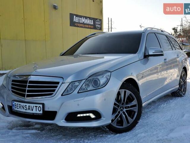 Мерседес Е-Класс, объемом двигателя 0 л и пробегом 235 тыс. км за 11999 $, фото 1 на Automoto.ua