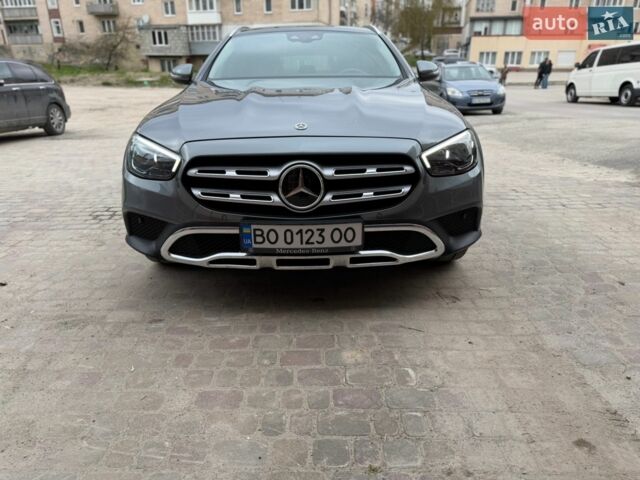 Мерседес Е-Класс, объемом двигателя 1.95 л и пробегом 127 тыс. км за 49999 $, фото 1 на Automoto.ua