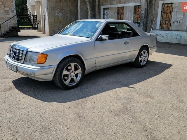 Сірий Мерседес Е-Клас, об'ємом двигуна 2.3 л та пробігом 533 тис. км за 5000 $, фото 1 на Automoto.ua