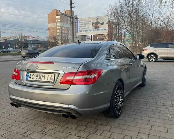 Серый Мерседес Е-Класс, объемом двигателя 3.5 л и пробегом 212 тыс. км за 13888 $, фото 1 на Automoto.ua