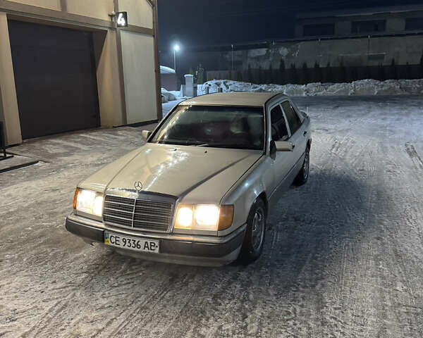 Сірий Мерседес Е-Клас, об'ємом двигуна 3 л та пробігом 450 тис. км за 2550 $, фото 1 на Automoto.ua