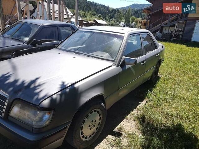 Серый Мерседес Е-Класс, объемом двигателя 2 л и пробегом 410 тыс. км за 1500 $, фото 1 на Automoto.ua