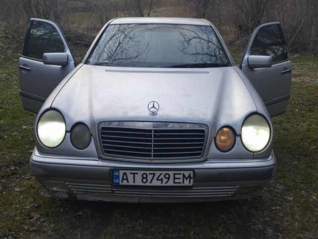 Сірий Мерседес Е-Клас, об'ємом двигуна 2.2 л та пробігом 550 тис. км за 2250 $, фото 1 на Automoto.ua