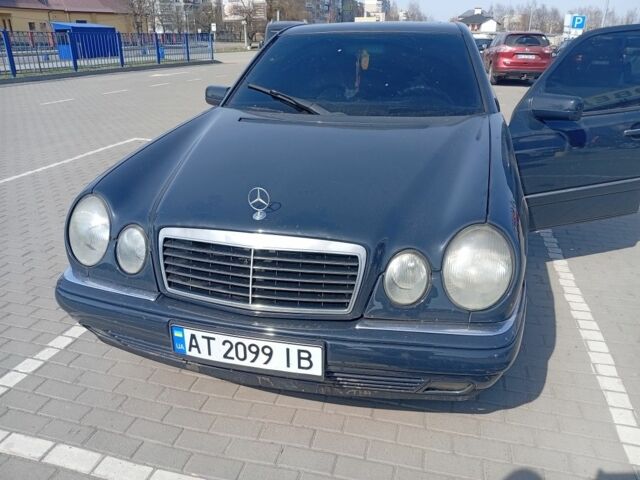 Серый Мерседес Е-Класс, объемом двигателя 2 л и пробегом 3 тыс. км за 2700 $, фото 1 на Automoto.ua