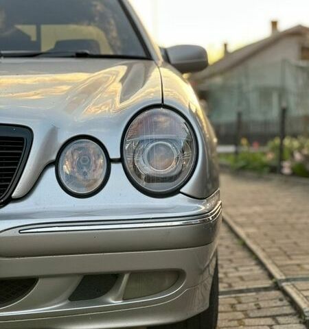 Сірий Мерседес Е-Клас, об'ємом двигуна 2.69 л та пробігом 420 тис. км за 4200 $, фото 1 на Automoto.ua