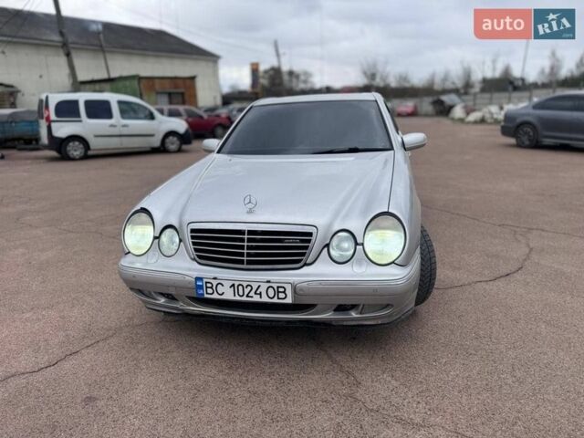 Серый Мерседес Е-Класс, объемом двигателя 2.8 л и пробегом 495 тыс. км за 3900 $, фото 1 на Automoto.ua