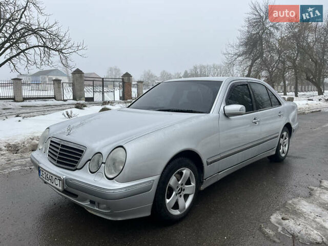 Серый Мерседес Е-Класс, объемом двигателя 2.15 л и пробегом 470 тыс. км за 4300 $, фото 1 на Automoto.ua