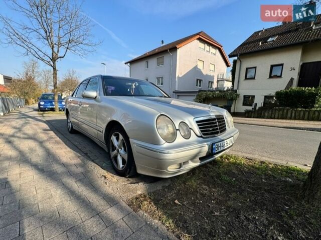 Серый Мерседес Е-Класс, объемом двигателя 2 л и пробегом 408 тыс. км за 5221 $, фото 1 на Automoto.ua