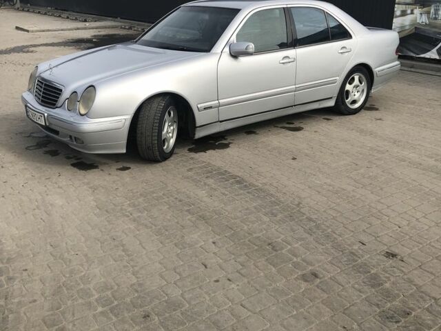 Сірий Мерседес Е-Клас, об'ємом двигуна 2.7 л та пробігом 600 тис. км за 5000 $, фото 1 на Automoto.ua