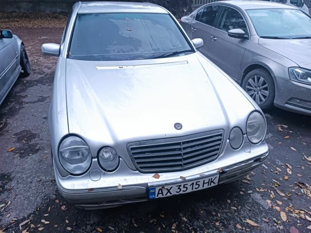 Серый Мерседес Е-Класс, объемом двигателя 2 л и пробегом 450 тыс. км за 2500 $, фото 1 на Automoto.ua