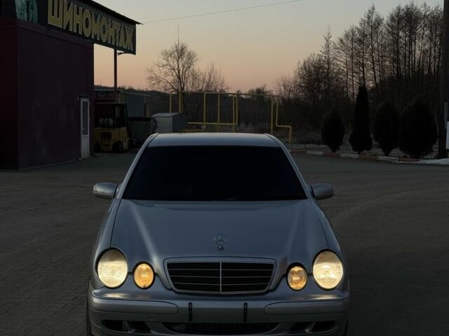 Серый Мерседес Е-Класс, объемом двигателя 2.7 л и пробегом 380 тыс. км за 4100 $, фото 1 на Automoto.ua