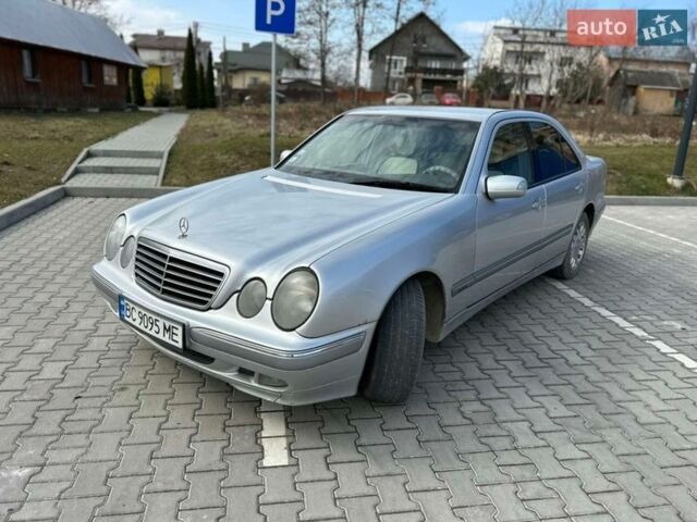 Серый Мерседес Е-Класс, объемом двигателя 3.22 л и пробегом 475 тыс. км за 3750 $, фото 1 на Automoto.ua