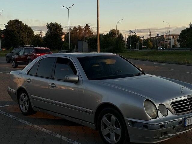 Сірий Мерседес Е-Клас, об'ємом двигуна 3.2 л та пробігом 750 тис. км за 2900 $, фото 1 на Automoto.ua