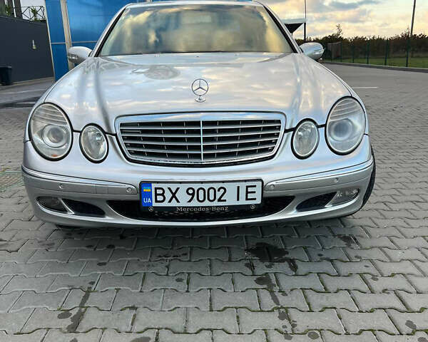 Сірий Мерседес Е-Клас, об'ємом двигуна 2.8 л та пробігом 380 тис. км за 5900 $, фото 1 на Automoto.ua