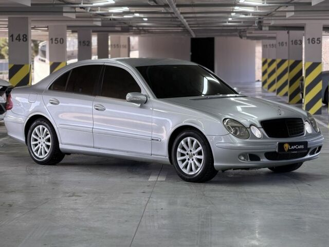 Серый Мерседес Е-Класс, объемом двигателя 2.7 л и пробегом 250 тыс. км за 5800 $, фото 1 на Automoto.ua