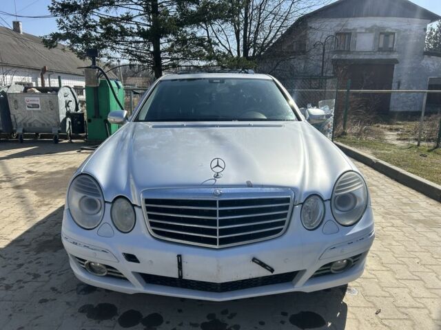 Серый Мерседес Е-Класс, объемом двигателя 2.7 л и пробегом 3 тыс. км за 5764 $, фото 1 на Automoto.ua