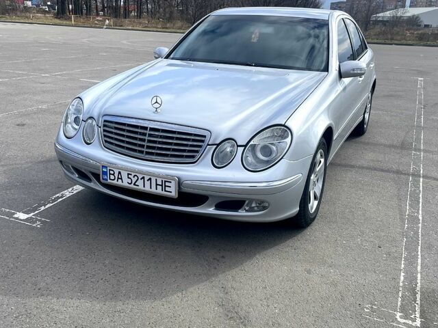 Сірий Мерседес Е-Клас, об'ємом двигуна 2.7 л та пробігом 266 тис. км за 6500 $, фото 1 на Automoto.ua