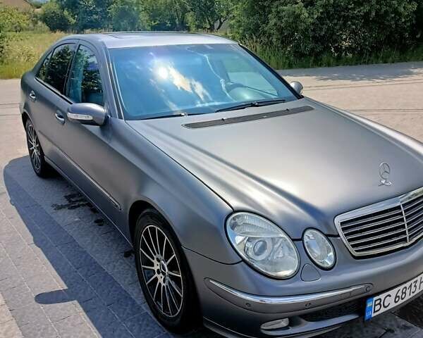 Сірий Мерседес Е-Клас, об'ємом двигуна 2.7 л та пробігом 310 тис. км за 6800 $, фото 1 на Automoto.ua