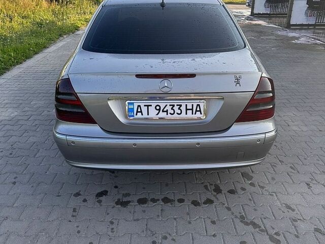Сірий Мерседес Е-Клас, об'ємом двигуна 2.69 л та пробігом 410 тис. км за 6500 $, фото 1 на Automoto.ua