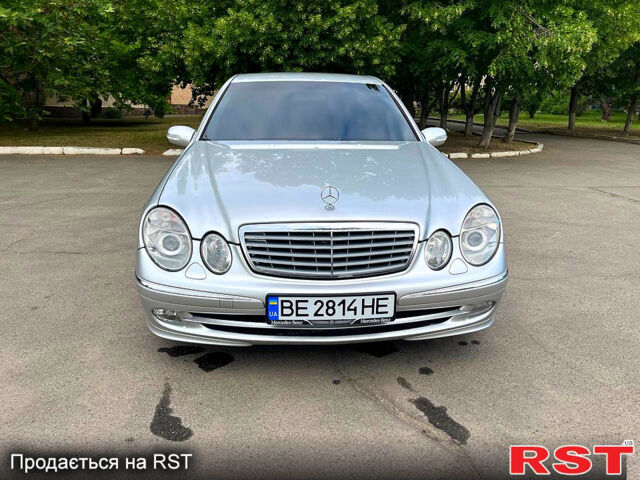 Мерседес Е-Класс 2002 в Николаеве на Automoto.ua Серый Мерседес Е-Класс, объемом двигателя 2.7 л и пробегом 347 тыс. км за 7800 $, фото 1 на Automoto.ua