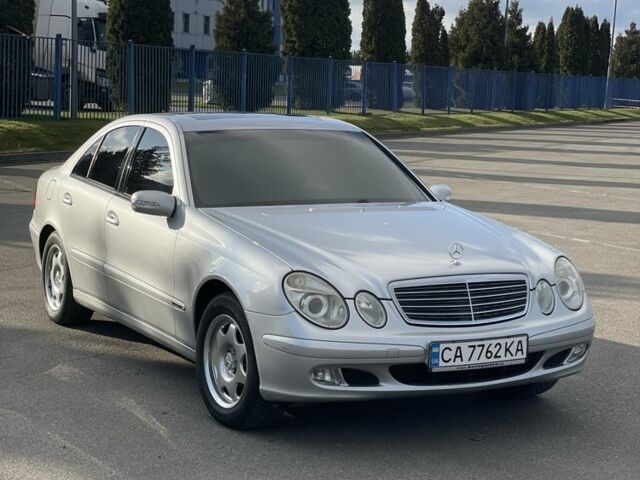 Сірий Мерседес Е-Клас, об'ємом двигуна 1.8 л та пробігом 206 тис. км за 7000 $, фото 1 на Automoto.ua