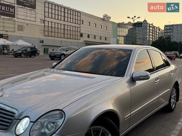 Сірий Мерседес Е-Клас, об'ємом двигуна 2.15 л та пробігом 350 тис. км за 6700 $, фото 1 на Automoto.ua