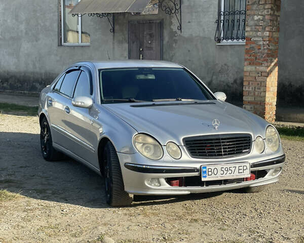Сірий Мерседес Е-Клас, об'ємом двигуна 2.15 л та пробігом 391 тис. км за 5499 $, фото 1 на Automoto.ua