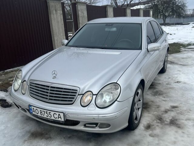 Сірий Мерседес Е-Клас, об'ємом двигуна 2.7 л та пробігом 353 тис. км за 6300 $, фото 1 на Automoto.ua