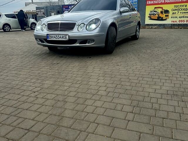 Сірий Мерседес Е-Клас, об'ємом двигуна 2.7 л та пробігом 453 тис. км за 7500 $, фото 1 на Automoto.ua