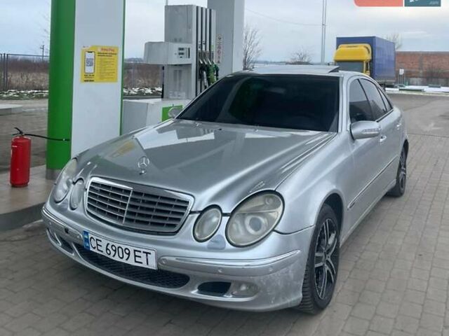 Серый Мерседес Е-Класс, объемом двигателя 2.6 л и пробегом 290 тыс. км за 3900 $, фото 1 на Automoto.ua