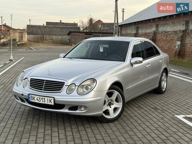 Серый Мерседес Е-Класс, объемом двигателя 2.1 л и пробегом 473 тыс. км за 5750 $, фото 1 на Automoto.ua
