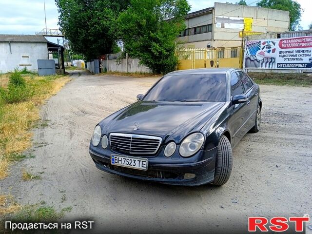 Серый Мерседес Е-Класс, объемом двигателя 1.8 л и пробегом 330 тыс. км за 4800 $, фото 1 на Automoto.ua
