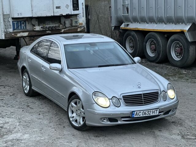 Сірий Мерседес Е-Клас, об'ємом двигуна 3.2 л та пробігом 400 тис. км за 6800 $, фото 1 на Automoto.ua