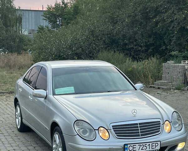 Серый Мерседес Е-Класс, объемом двигателя 2.15 л и пробегом 339 тыс. км за 5500 $, фото 1 на Automoto.ua