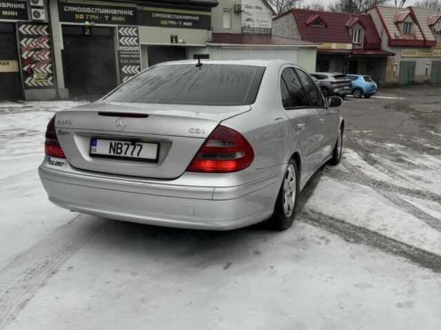 Серый Мерседес Е-Класс, объемом двигателя 2.7 л и пробегом 470 тыс. км за 5900 $, фото 1 на Automoto.ua