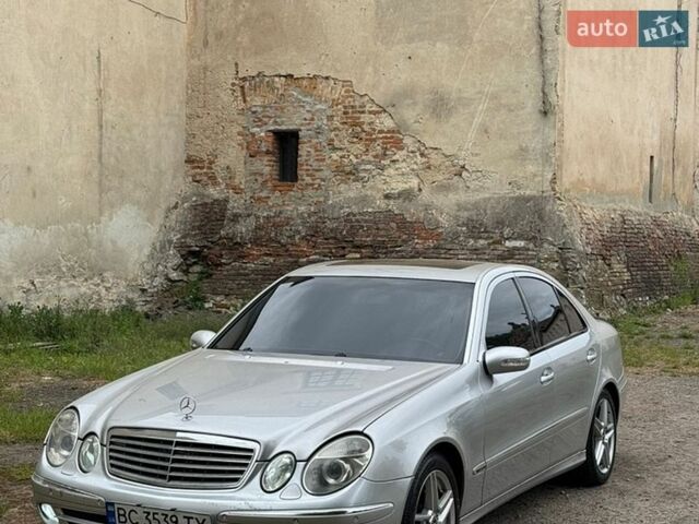 Серый Мерседес Е-Класс, объемом двигателя 3.2 л и пробегом 470 тыс. км за 7600 $, фото 1 на Automoto.ua