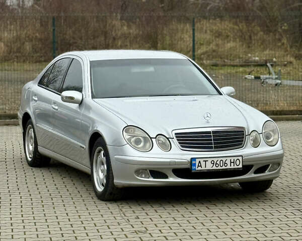 Серый Мерседес Е-Класс, объемом двигателя 2.2 л и пробегом 402 тыс. км за 5450 $, фото 1 на Automoto.ua