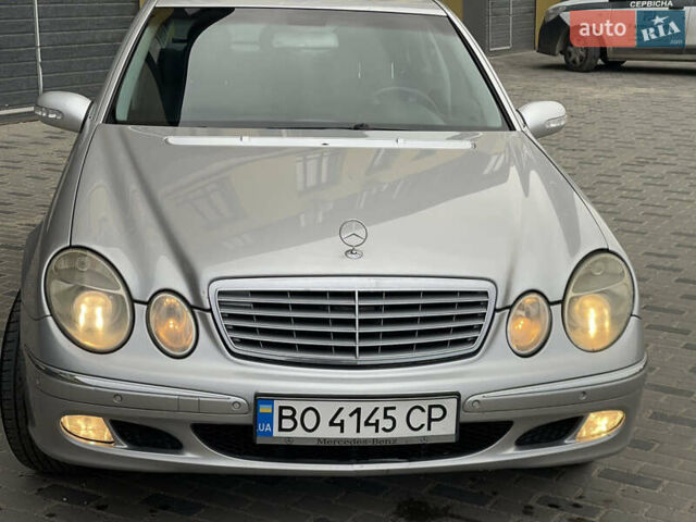 Сірий Мерседес Е-Клас, об'ємом двигуна 1.8 л та пробігом 290 тис. км за 4950 $, фото 1 на Automoto.ua