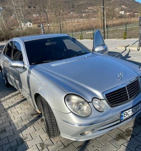 Серый Мерседес Е-Класс, объемом двигателя 3.22 л и пробегом 437 тыс. км за 7500 $, фото 1 на Automoto.ua