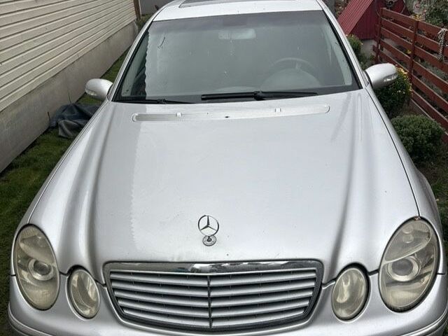 Серый Мерседес Е-Класс, объемом двигателя 2.7 л и пробегом 502 тыс. км за 6500 $, фото 1 на Automoto.ua