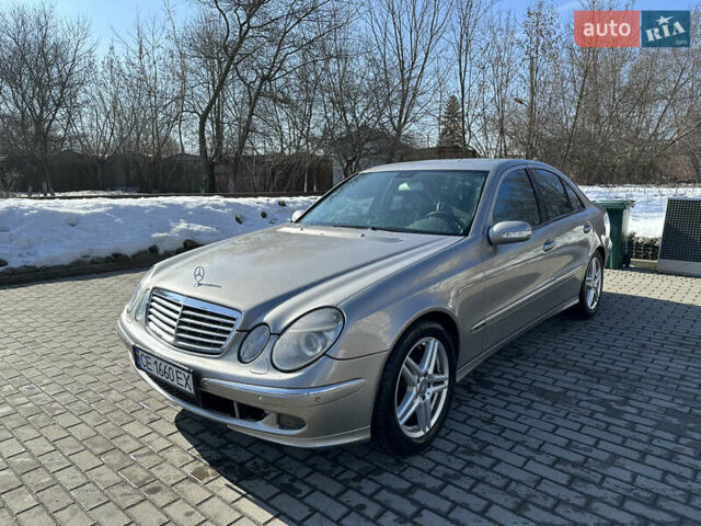 Серый Мерседес Е-Класс, объемом двигателя 3.2 л и пробегом 400 тыс. км за 5450 $, фото 1 на Automoto.ua