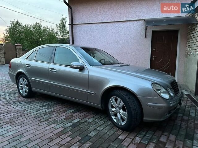 Сірий Мерседес Е-Клас, об'ємом двигуна 2.69 л та пробігом 520 тис. км за 5200 $, фото 1 на Automoto.ua