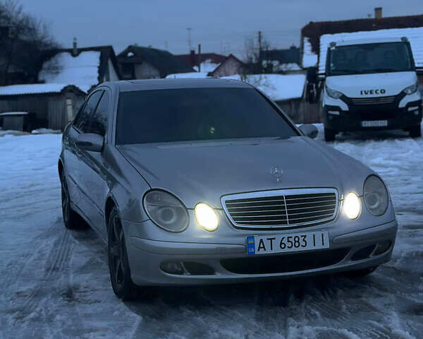 Серый Мерседес Е-Класс, объемом двигателя 2.15 л и пробегом 450 тыс. км за 6300 $, фото 1 на Automoto.ua