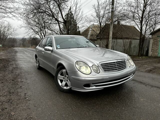 Сірий Мерседес Е-Клас, об'ємом двигуна 2.7 л та пробігом 360 тис. км за 3300 $, фото 1 на Automoto.ua