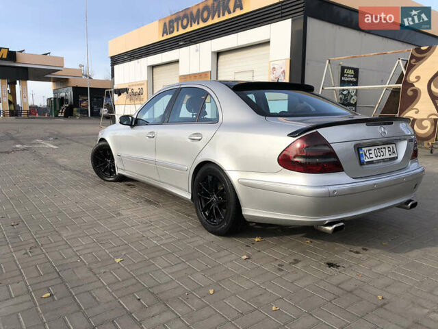 Серый Мерседес Е-Класс, объемом двигателя 2.7 л и пробегом 153 тыс. км за 7200 $, фото 1 на Automoto.ua