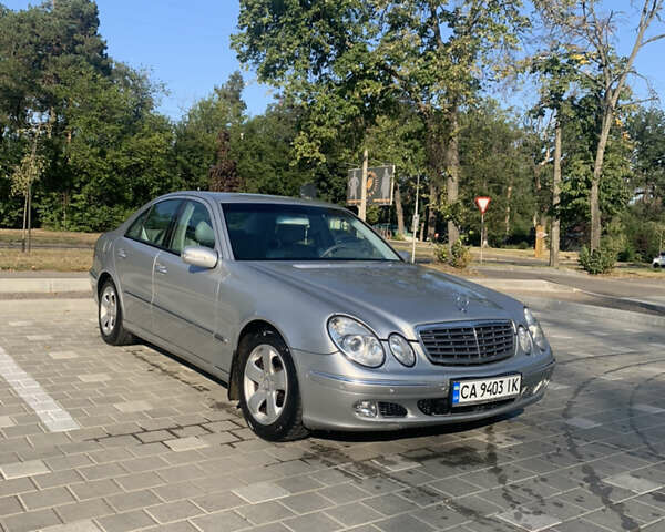 Сірий Мерседес Е-Клас, об'ємом двигуна 1.8 л та пробігом 299 тис. км за 6600 $, фото 1 на Automoto.ua