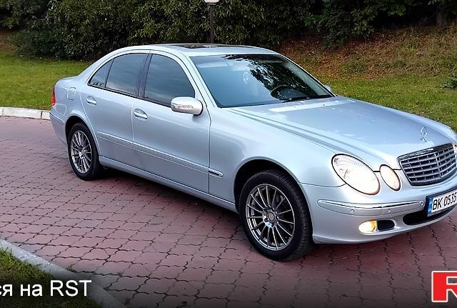 Серый Мерседес Е-Класс, объемом двигателя 1.8 л и пробегом 172 тыс. км за 7200 $, фото 1 на Automoto.ua