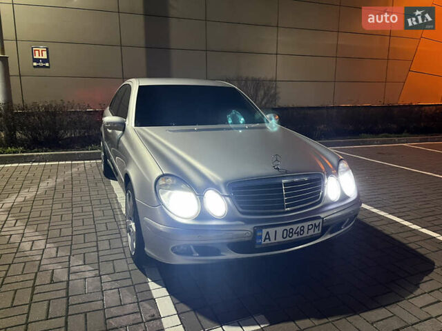 Серый Мерседес Е-Класс, объемом двигателя 2 л и пробегом 198 тыс. км за 7000 $, фото 1 на Automoto.ua