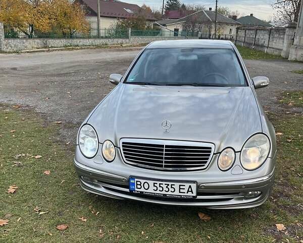 Сірий Мерседес Е-Клас, об'ємом двигуна 3 л та пробігом 245 тис. км за 10500 $, фото 1 на Automoto.ua